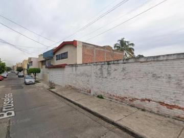 Casa con 3 recámaras en venta, 162 m2 de terreno en La Luneta