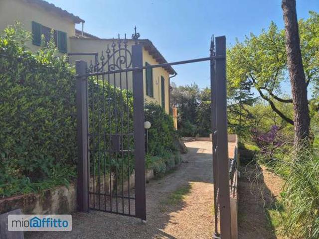 casa con terrazzo Isolotto e legnaia
