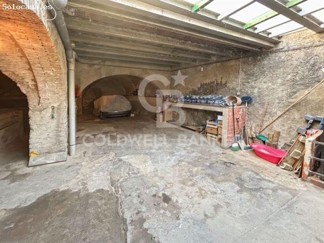 Casa con terraza soleada y garaje en Borrassà