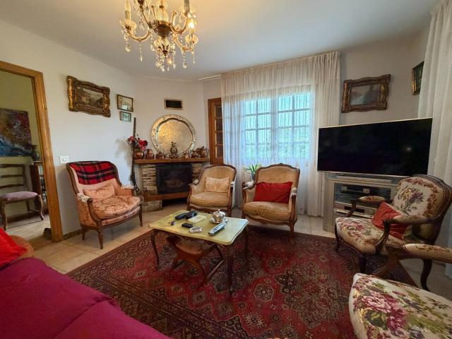 Casa con terreno a la venta en Horta El Bierzo