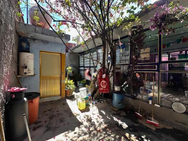 Casa con terreno de 215 m², habitable y con potencial de inversión | Neza