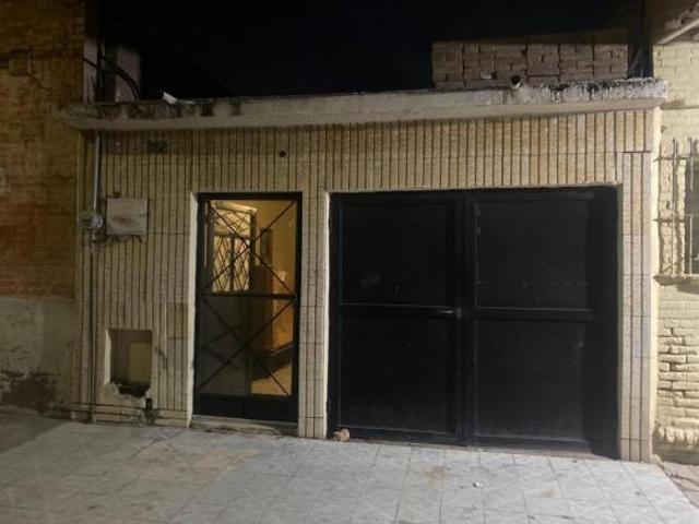 CASA CON TERRENO EXCEDENTE EN VENTA EN ZONA CENTRO