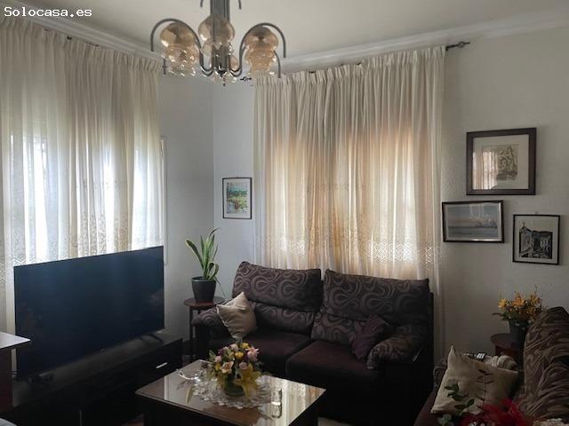 CASA CON TERRENO EN CARBALLIÑO