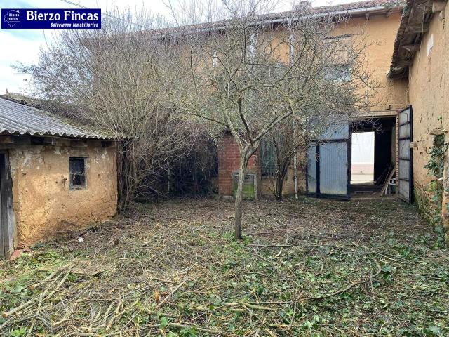 ️️️ SE VENDE CASA EN CIFUENTES DE RUEDA PARA REFORMAR ️️️