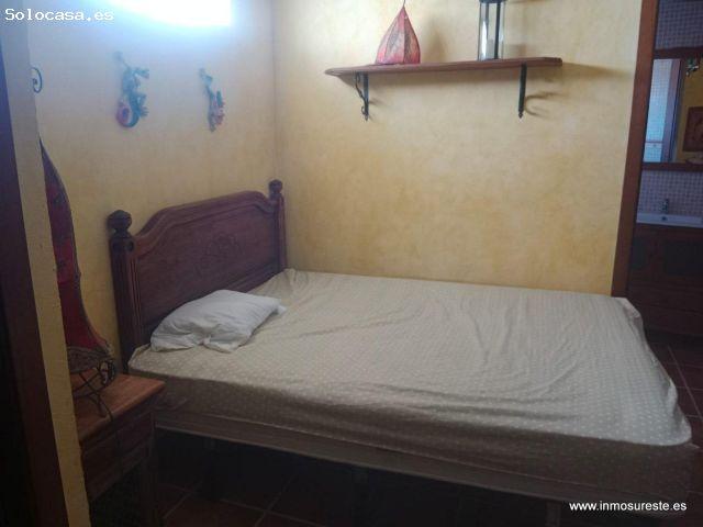 Casa con terreno en la pedanía de Arneva, Orihuela. Vivienda de 60 m2. y parcela de unos 161 m2
