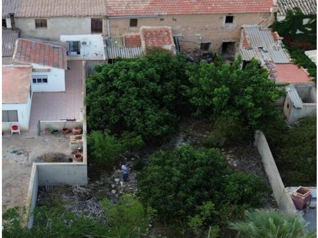 Casa con Terreno en pleno centro de Librilla
