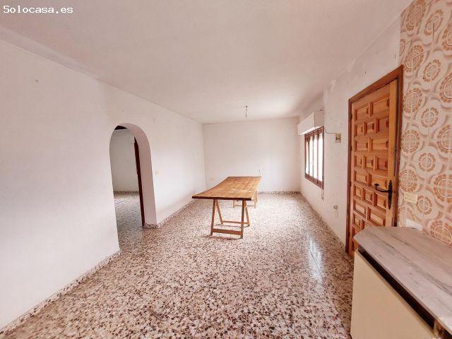 Casa con terreno en Venta en Orihuela, Alicante