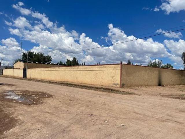 Casa con Terreno en Venta en Canatlán 4