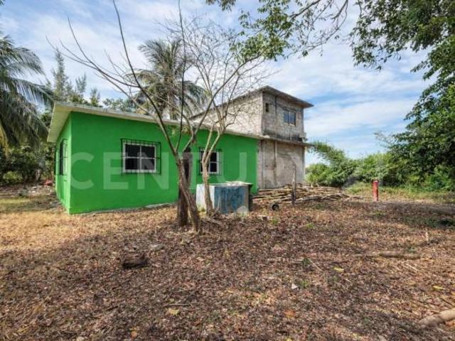 CASA CON TERRENO EN VENTA EN CHACHALACAS, VERACRUZ
