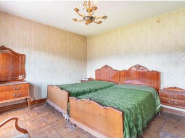 Casa con terreno en venta en Llames de Abajo Nava
