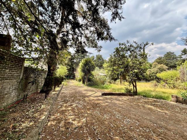 Casa con terreno en Venta en San Francisco Tlalnepantla, Xochimilco