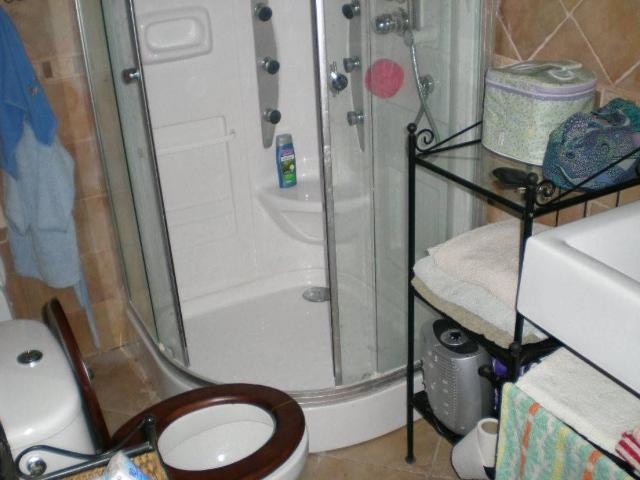 CASA CON TERRENO EN VENTA