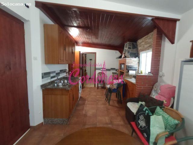 CASA CON TERRENO, GARAJE Y PISCINA EN EL HIGUERON