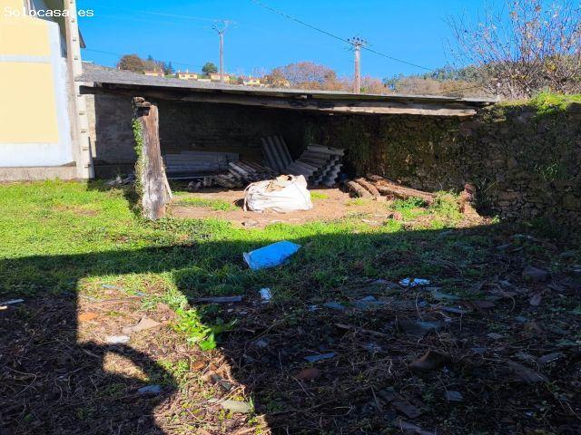 Casa con terreno para rehabilitar en Outeiro, Cela de Cambre