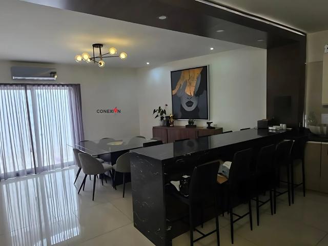 CASA CON UBICACIÓN PRIVILEGIADA EN SAN PEDRO, PANELES SOLARES Y SIST INTELIGENTE
