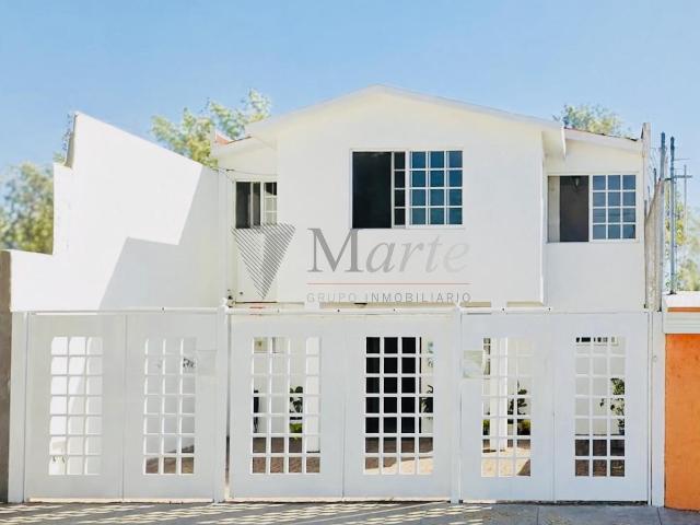 CASA CON USO DE SUELO COMERCIAL EN RENTA, JARDINES DE LA HACIENDA, QUERETARO, QRO