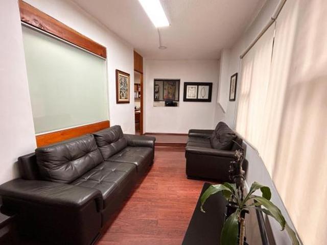 CASA CON USO DE SUELO DE OFICINA EN INSURGENTES MIXCOAC