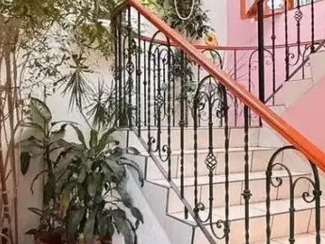 Casa Con Uso De Suelo En Planta Baja En Pedregal De San Nicolás