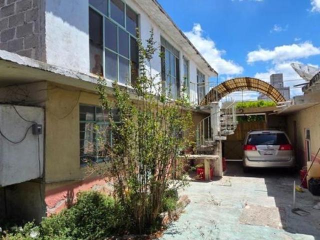 Casa con uso de suelo en venta en Ixmiquilpan Centro, Ixmiquilpan