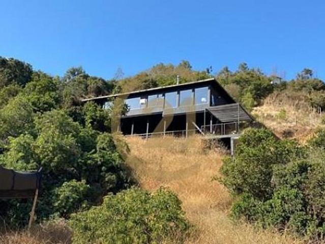 Casa con vista a los cerros, Zapallar 4D 3b