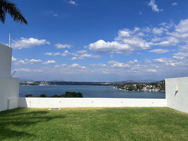 Casa en venta en Tequesquitengo