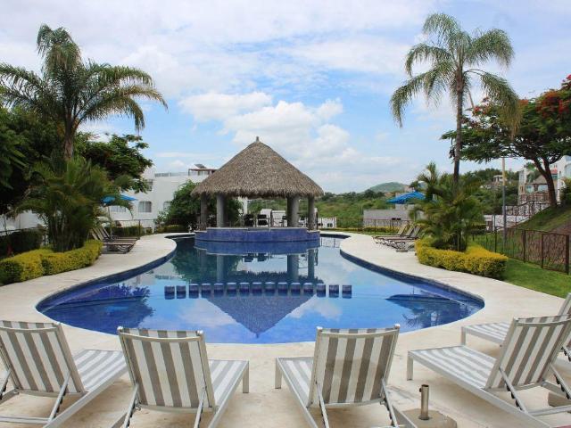 Casa en venta en Tequesquitengo, Club N?utico Teques