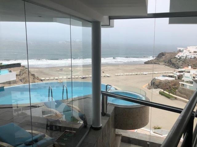 CASA CON VISTA PANORAMICA DE PLAYA MISTERIO TOTALMENTE EQUIPADA