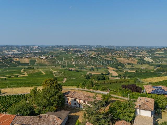 Casa con vista panoramica 226m² Canelli