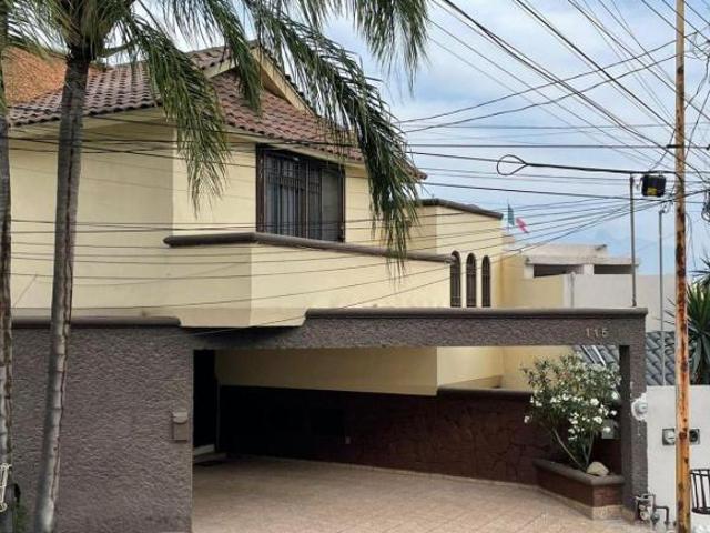 Casa con Vistas Panorámicas en Venta – Colinas de San Jerónimo