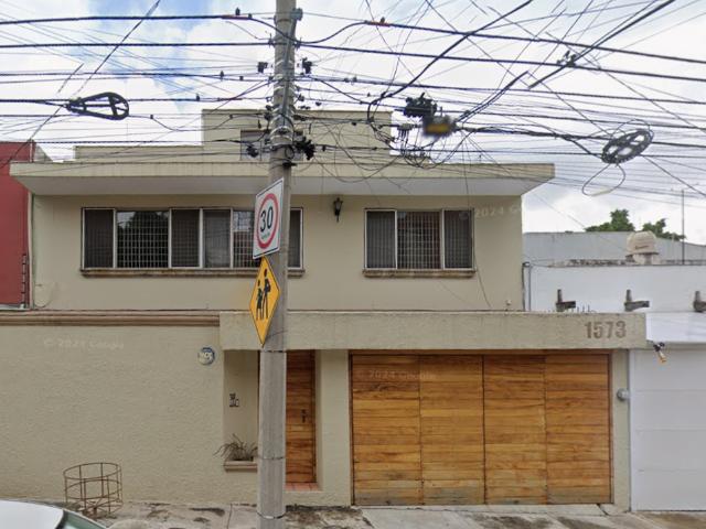 Casa con alberca en Guadalajara, Jalisco