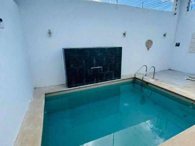 ?CASA CON ALBERCA EN RENTA EN IMI 1, CAMPECHE!
