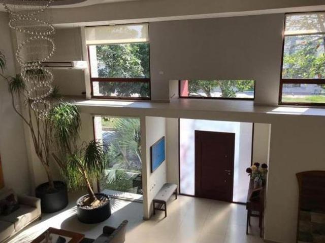 CASA CON ALBERCA EN VENTA CLUB DE GOLF CERCA DE PALZA EL DORADO