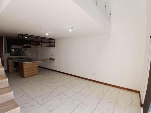 Casa con alberca en Zimaltá | 1 recámara y 90 m²