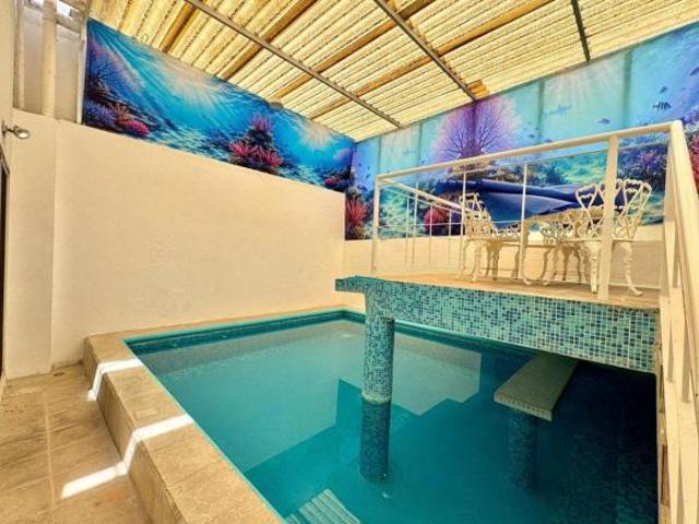 CASA CON ALBERCA PROPIA Y ROOF GARDEN EN VILLAS TEQUES | ZONA SUR DE CUERNAVACA