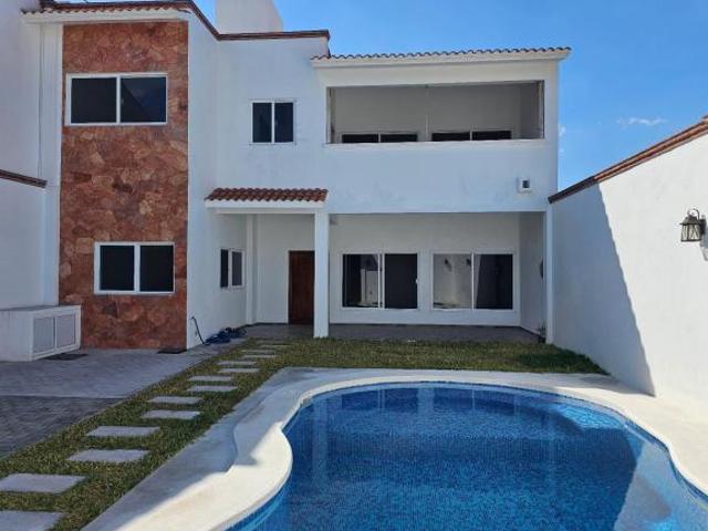Casa en venta en Tequesquitengo