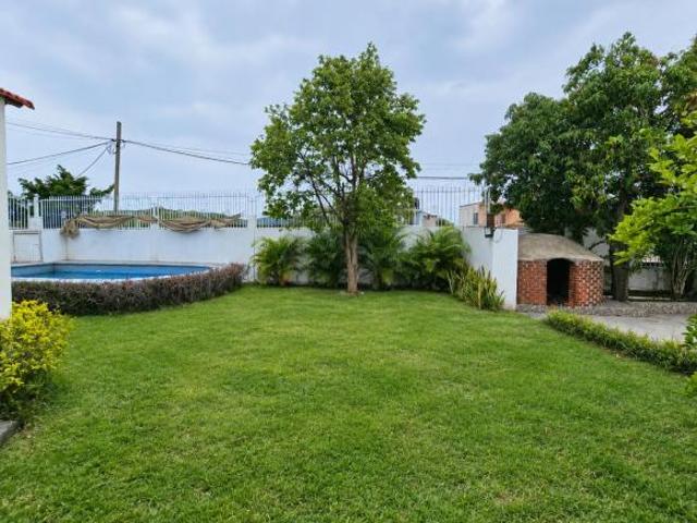 CASA CON ALBERCA Y TEMAZCAL EN AYALA MORELOS CESION DE DERECHOS