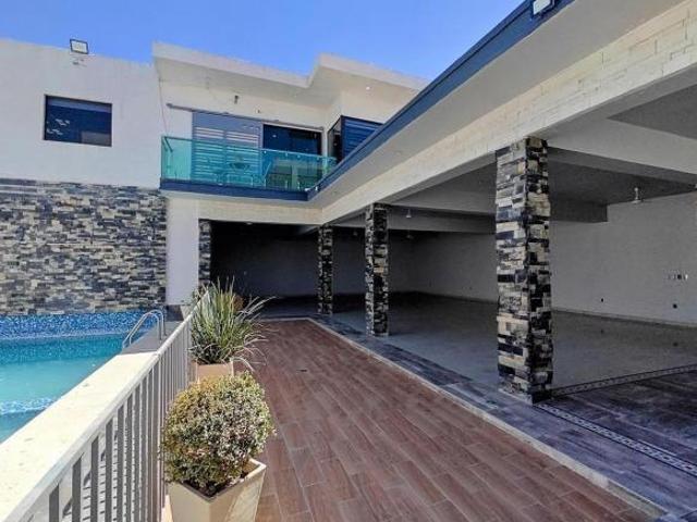 CASA CON ALBERCA/QUINTA EN VENTA  GÓMEZ PALACIO