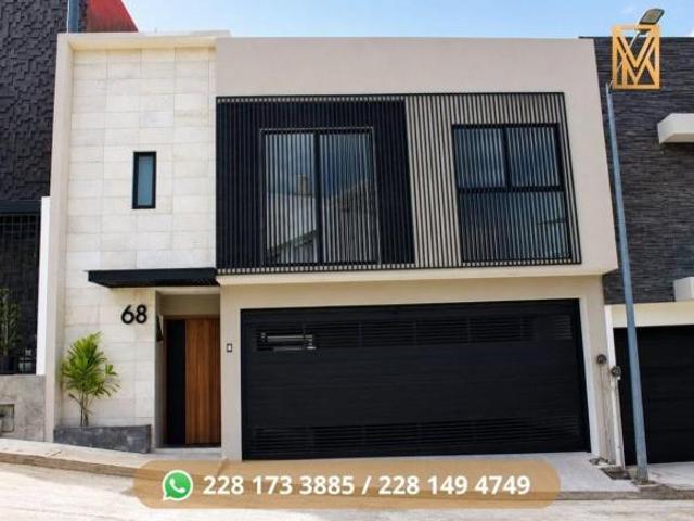 Casa con amplio jardin zona Animas Xalapa