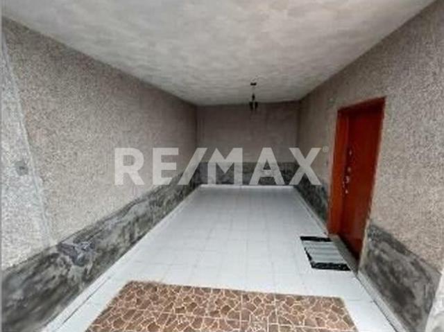 Casa con Amplio Terreno en Agricola Pantitlán