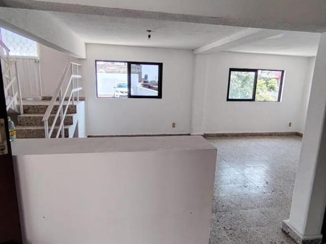 Casa con amplio Terreno en Lomas de la Selva