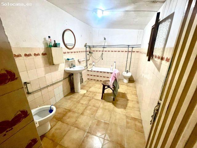 Casa con amplios espacios en la mejor zona de Las Torres de Cotillas