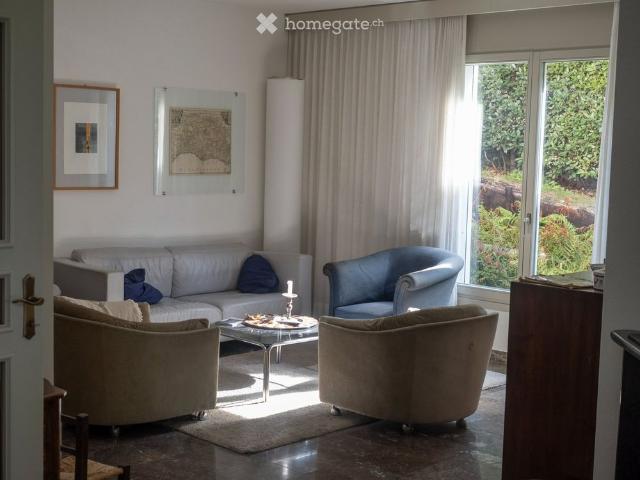 Bellinzona Ravecchia Spaziosa casa con giardino