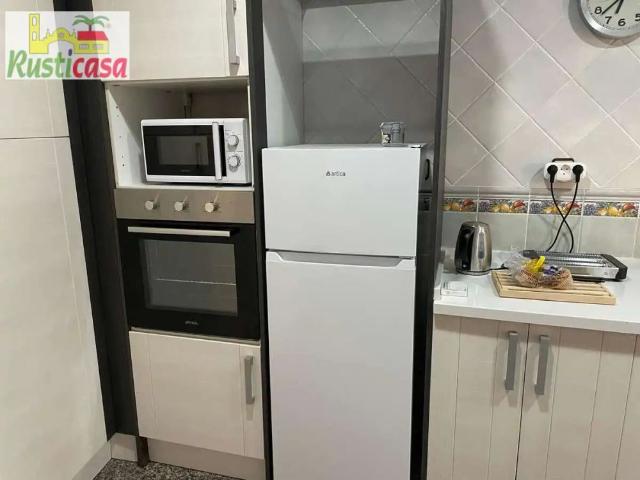 Casa con balcón en alquiler en Bailén