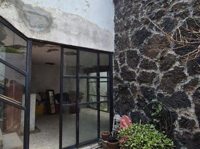 CASA CON DEPARTAMENTO INDEPENDIENTE EN VENTA EN LOS REYES COYOACAN
