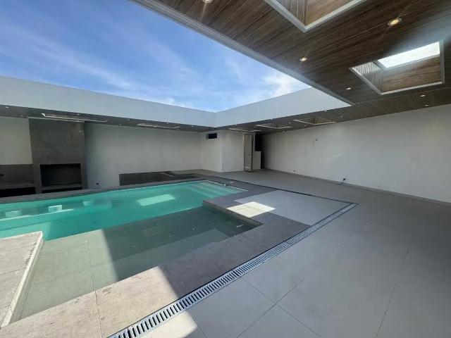 Casa Con Diseño Moderno 176118