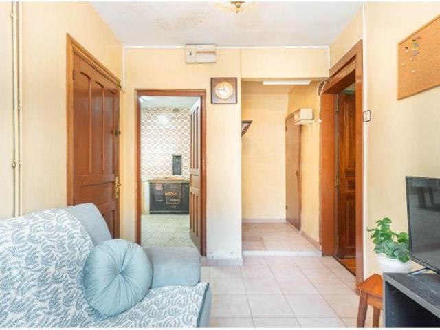 CASA CON DOS CONSTRUCCIONES, AGUA PROPIA GRATIS Y MÚLTIPLES POSIBILIDADES EN RÍO VENA, ALLANDE