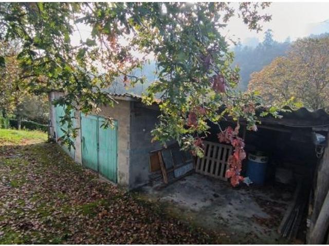 CASA CON ENCANTO DE 1933 PARA REHABILITAR, FINCA CERRADA Y POZO DE MANANTIAL | VALDESOTO, SIERO