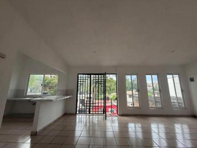 Casa con escrituras en la Colonia Ruben Jaramillo, sea captan créditos!