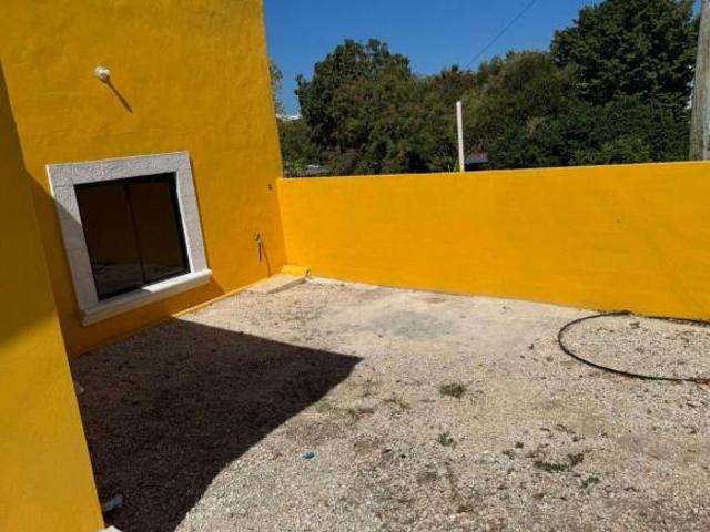 CASA CON EXCELENTE UBICACIÓN
