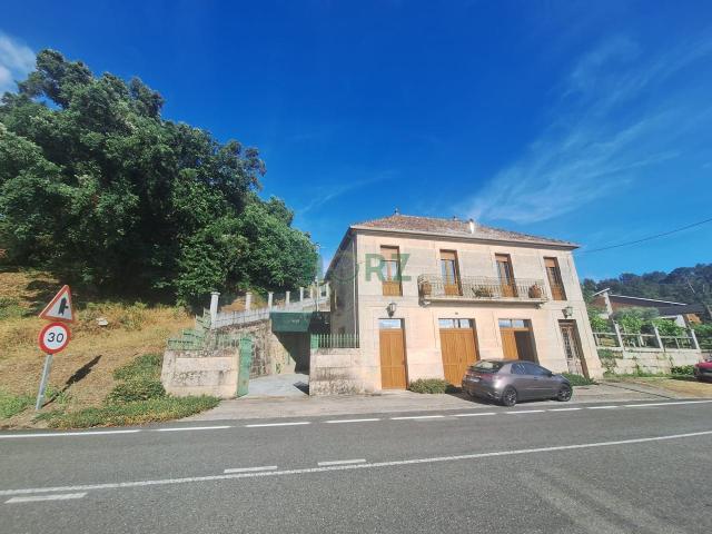 casa con finca en Castrelo de Miño